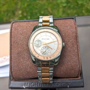 Michael‎ Kors RYLAND silver dial Two-Tone multifunction watch